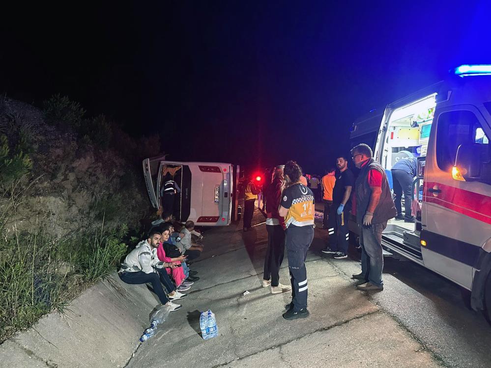 Antalya Midibüs Kaza