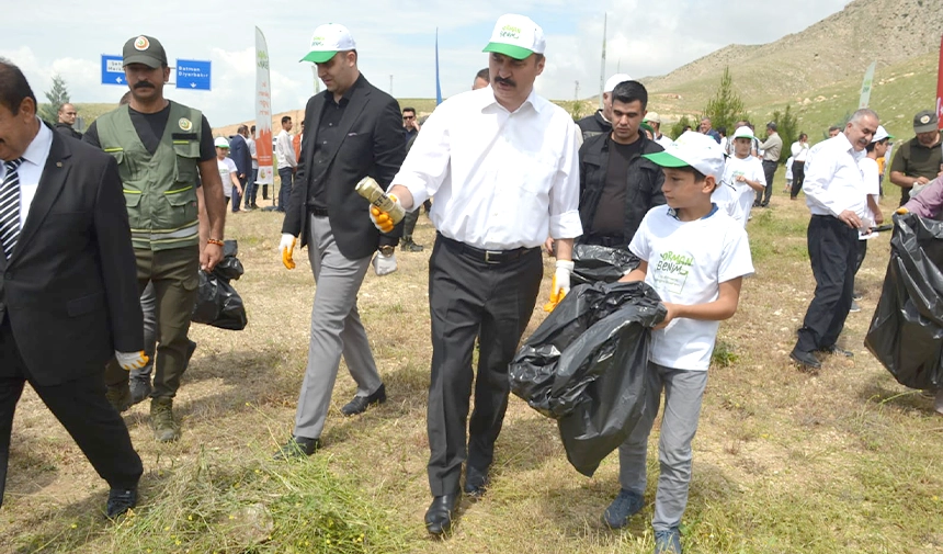 Ekrem Canalp Orman Benim 2