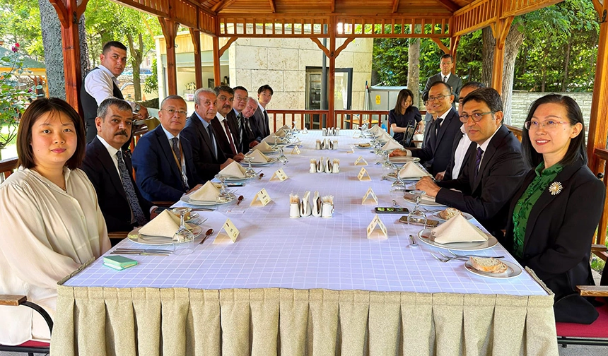 Çin Büyükelçi