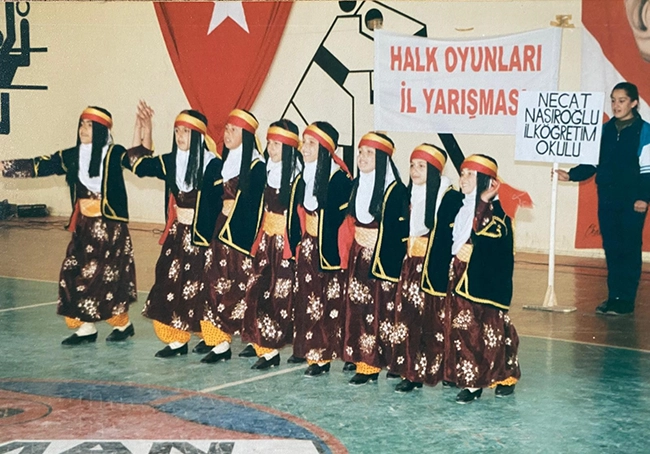 Halkoyunları Yarışması