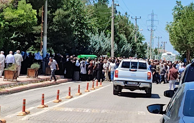 Cinayet Mezarlık