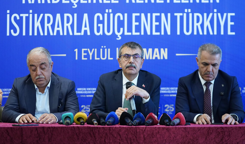 Bakan Yusuf Tekin-1