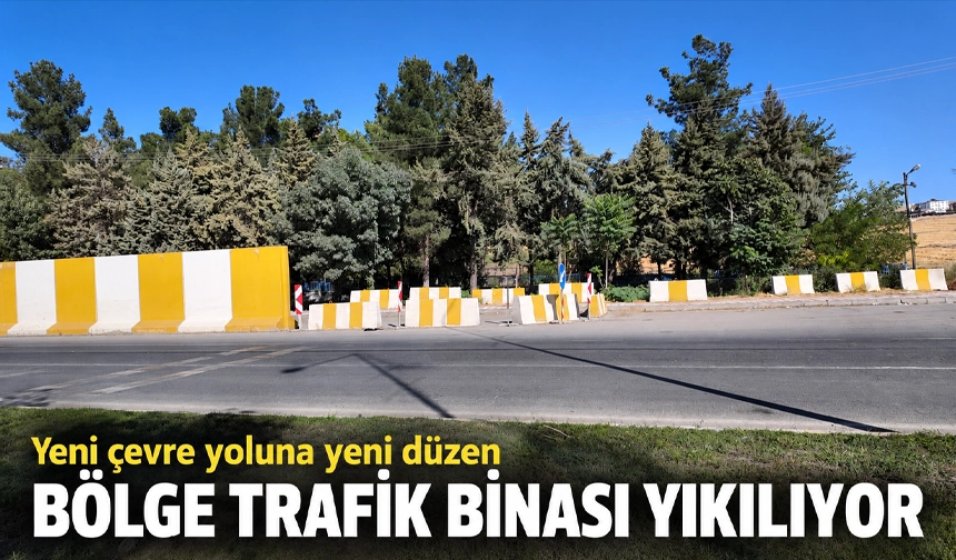 BÖLGE TRAFİK BİNASI YIKILIYOR