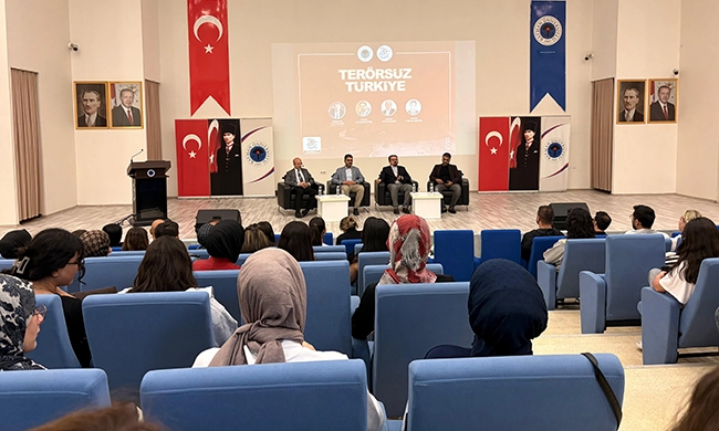 Üniversite Panel