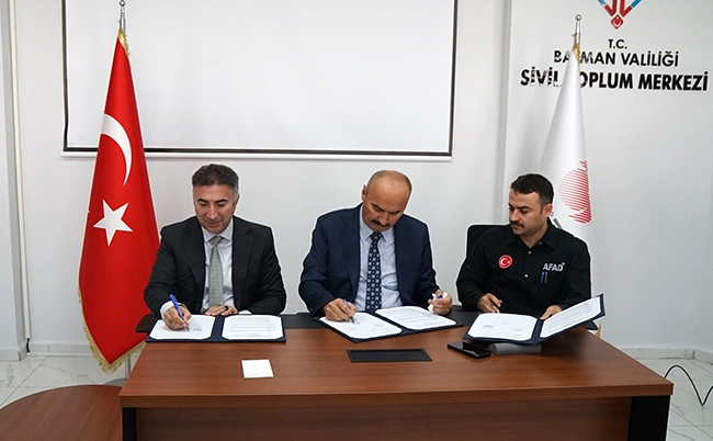 Üniversite Protokol