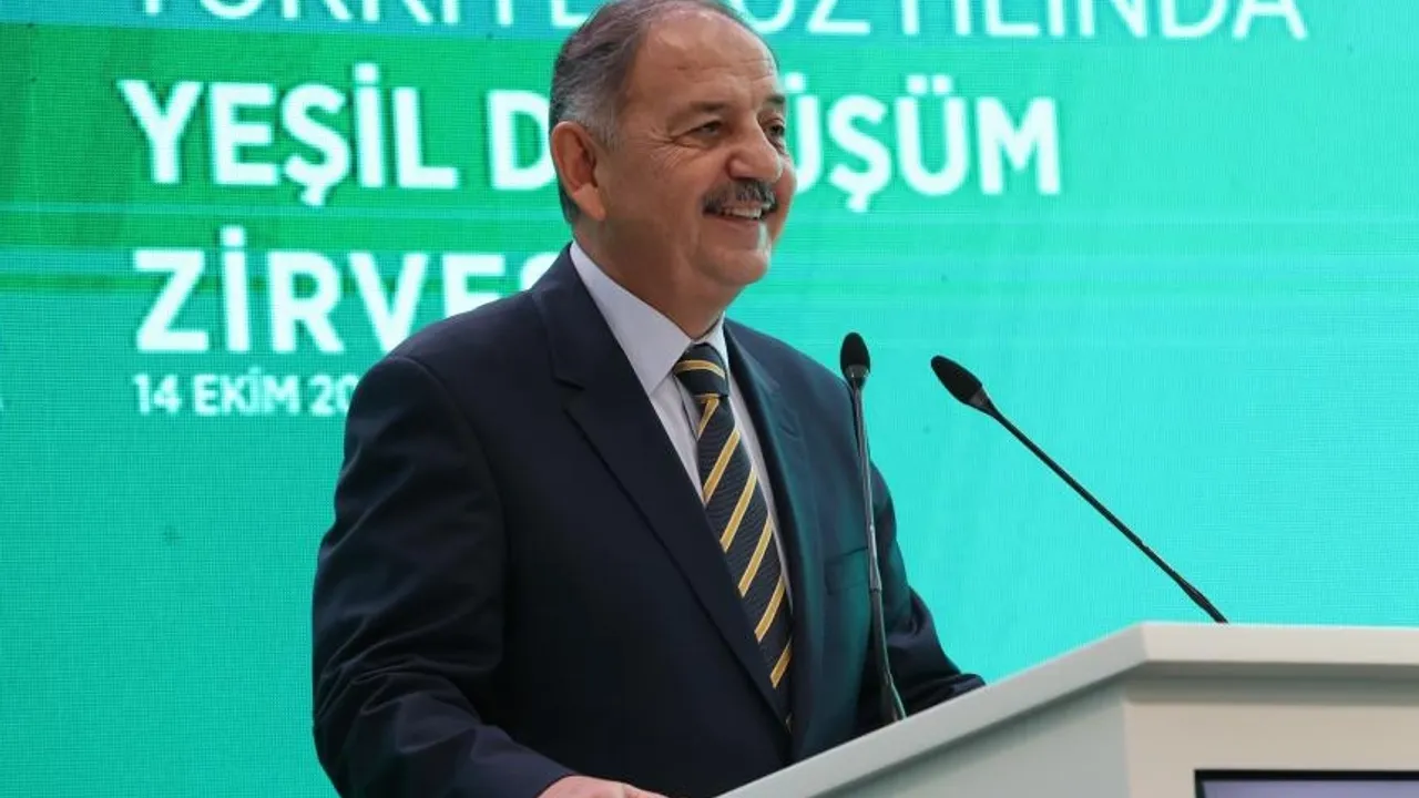 Bakan Özhaseki: "Yeşil dönüşüm tercih değil zorunluluktur"