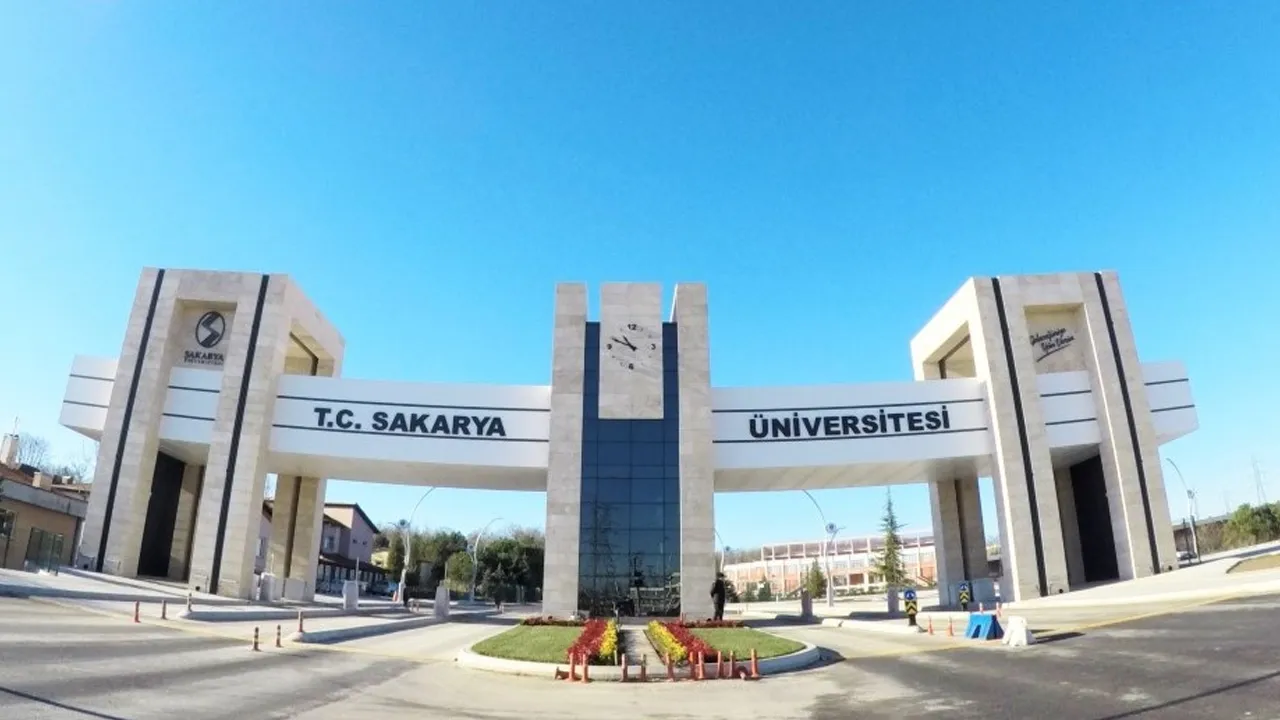 Sakarya Üniversitesi 25 Akademik Personel alıyor