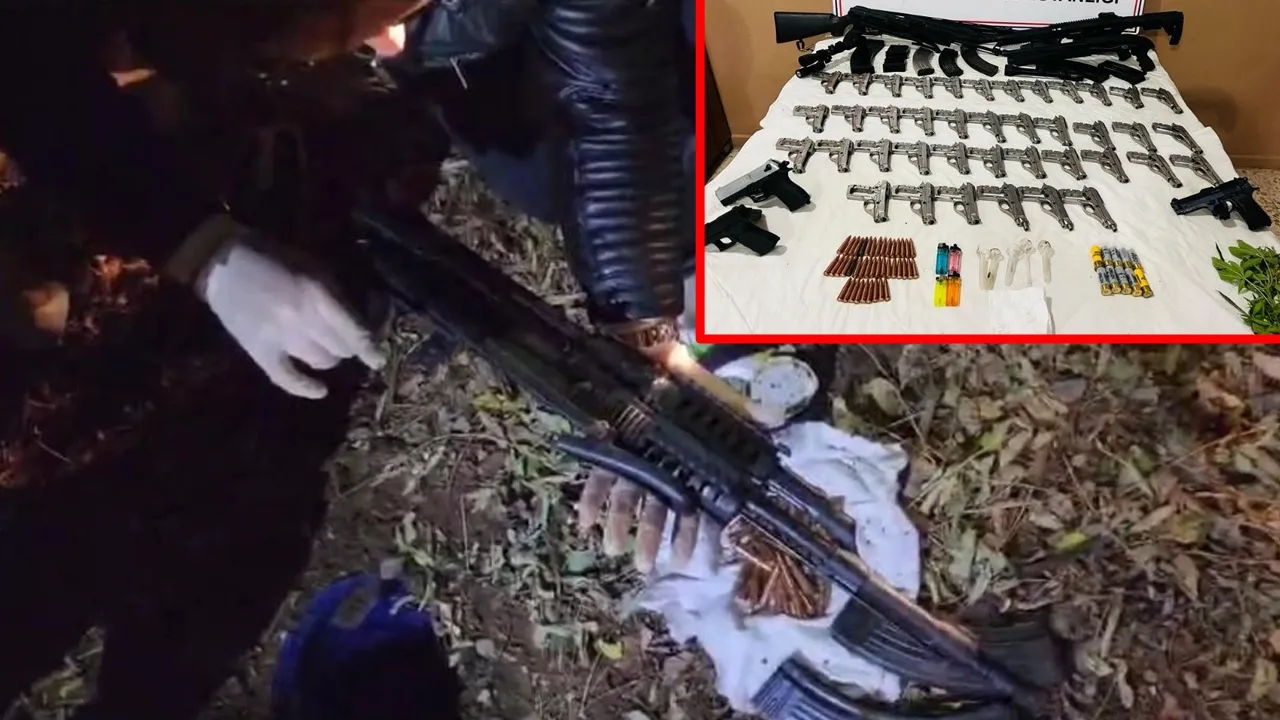 Jandarma ahırda çok sayıda silah ve mühimmat buldu