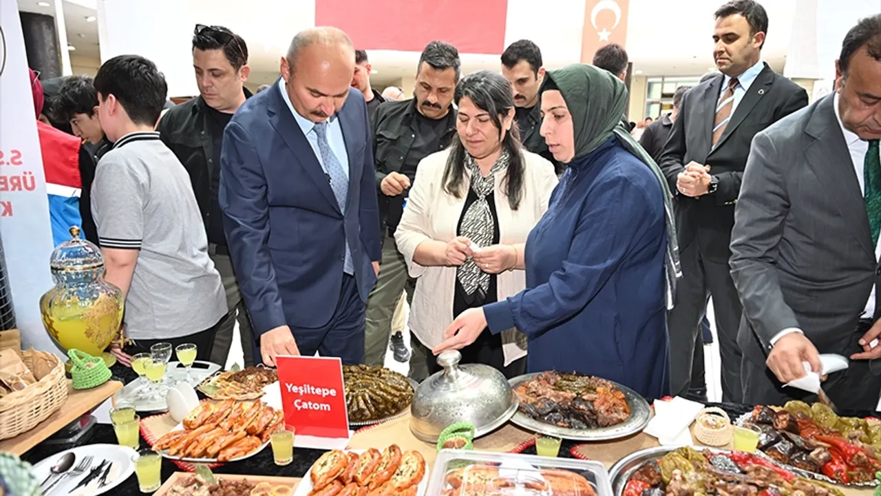 BİR SOFRADA MİRAS!