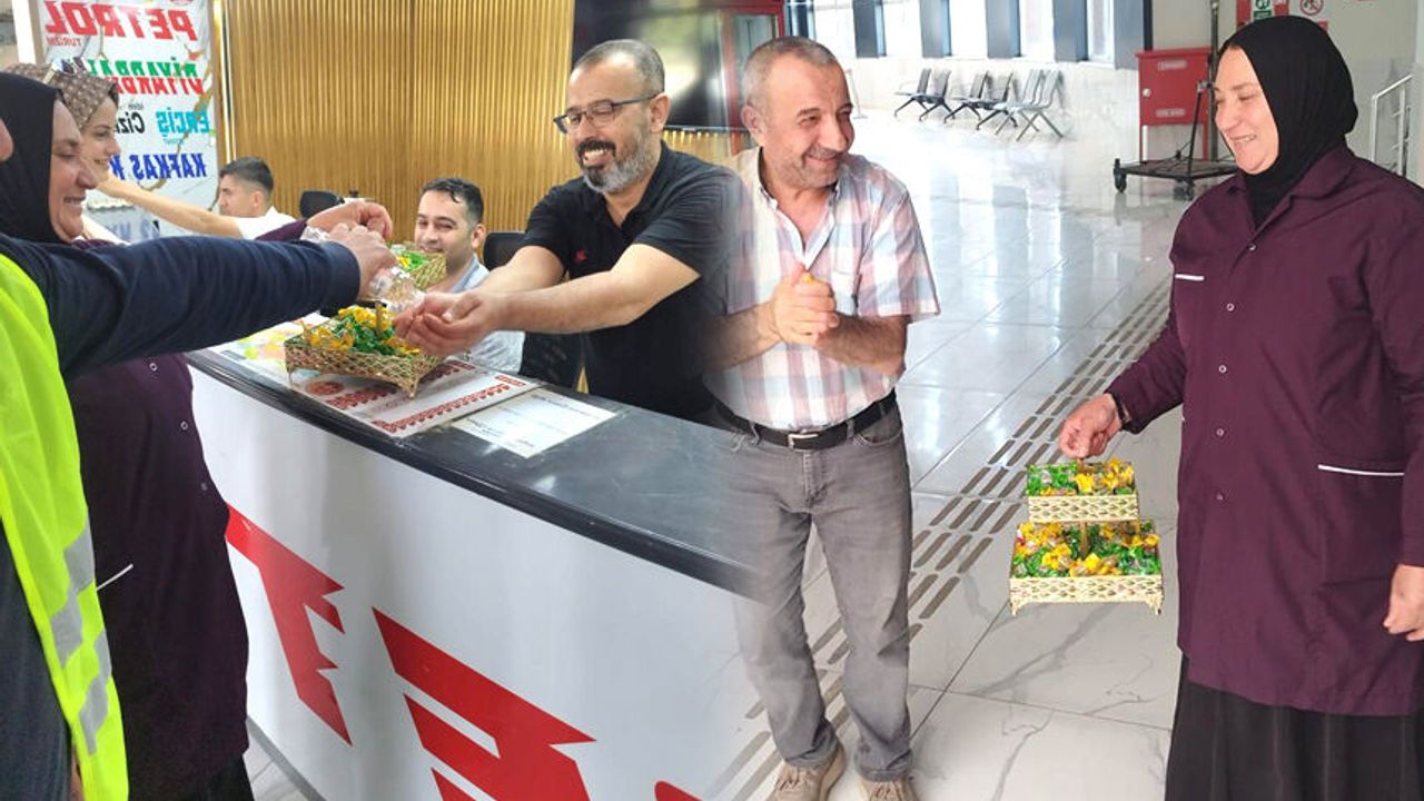 Yolcuları şekerle karşıladılar