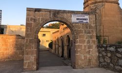 KOZLUK'TA 318 YILLIK CAMİİ VARLIĞINI KORUYOR