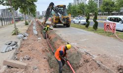 DİCLE ELEKTRİK, KAYAPINAR VE BAĞLAR'DA ŞEBEKELERİNİ GÜÇLENDİRİYOR