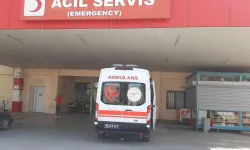 Tarihi geçmiş gofretten yiyen 15 öğrenci hastaneye kaldırıldı