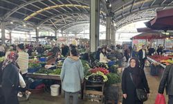 Halk pazarına yoğun ilgi