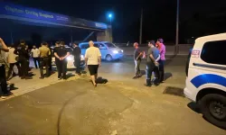Üstgeçitten aracın üstüne düşen çocuk hayatını kaybetti
