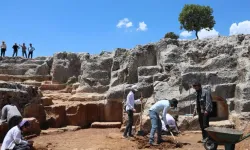Diyarbakır'da Roma dönemine ait 60 çocuk mezarı bulundu