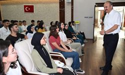 YKS’DE İLK 10 BİNE GİREN ÖĞRENCİLERİ AĞIRLADI