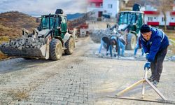 Köy içi yollarına parke taşı