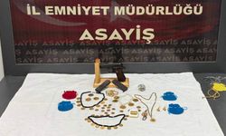 Çalıntı altınlar bir evde ele geçirildi