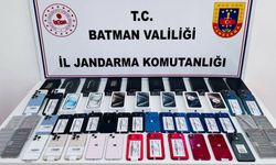 2.5 Milyon TL değerinde kaçak cep telefonu ele geçirildi