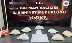 Uyuşturucu ile yakalanan 2'si kadın 3 kişi tutuklandı