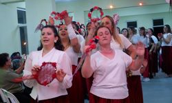 Şalvar gecesi renkli görüntülere sahne oldu