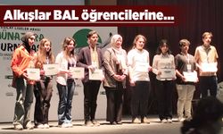 ÜÇ ULUSAL MÜNAZARADA ŞAMPİYON OLDULAR