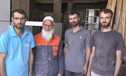 Marangoz baba ve 3 oğlu aynı mesleği yapmanın gururunu yaşıyor