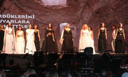 3 bin yıllık Zerzevan Kalesi'nde "1. Anadolu Opera ve Bale Festivali" düzenlendi