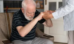 Parkinson erken teşhisle kontrol altına alınabilir