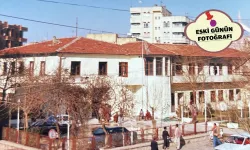 İlk Belediye Başkanının yaptığı hizmet binasıydı