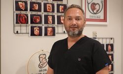 Bebeğin ilk 6 ayı için altın tavsiye: "Sadece anne sütü"
