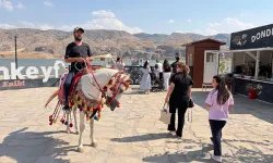 Turizm geliri ikinci çeyrekte 15 milyar 865 milyon 339 bin dolar oldu