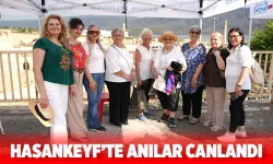 Kadın öğretmenler tarihi ilçede nostalji yaşadı