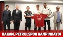 Petrolspor kampını ziyaret etti, futbolculara başarı diledi