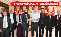 Ezidi Miri ve beraberindeki heyet Valiliği ziyaret etti