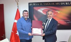 Kanserle mücadelede başarılı hekimlere teşekkür belgesi