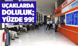 Uçaklarda yer bulamayanlar otobüslere yöneldi