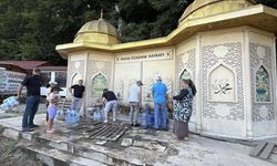 Bu su için şehir dışından geliyorlar