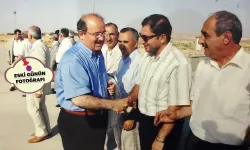 ESKİ POLİTİKACILAR HAVALİMANINDA