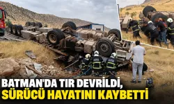 Batman'da tır devrildi, sürücü hayatını kaybetti