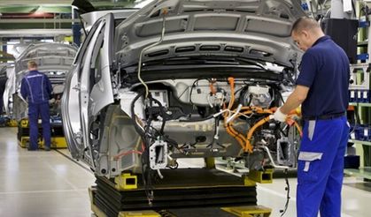 Otomotiv pazarı 8 aylık dönemde yüzde 11,91 daraldı daraldı
