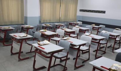 1 milyon 22 bin 658 öğrencinin gireceği LGS'nin hazırlıkları devam ediyor