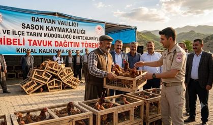 Sason’da 75 besiciye 4 bin 500 adet tavuk dağıtıldı