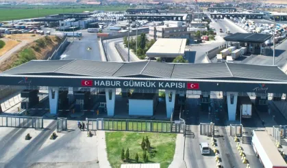 Habur Gümrük Kapısında 2026 yılının günlük tır çıkış rekoru kırıldı