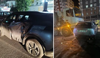 Batman'da beton mikseri ile otomobil çarpıştı