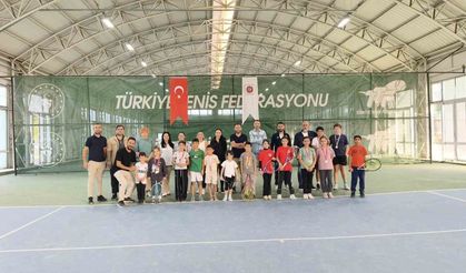 Batman'da Amatör Spor Haftası tenis turnuvası tamamlandı