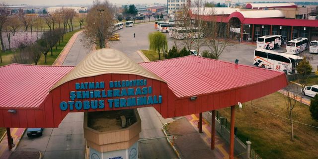 OTOBÜS BİLET FİYATLARI YARI YARIYA DÜŞTÜ