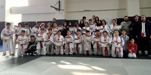 TAEKWONDO SEÇMELERİ YAPILDI