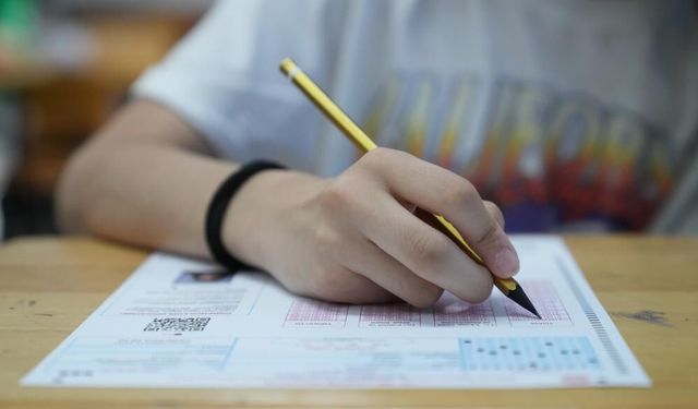 "YKS ve LGS'de asıl sorun sınava yüklenen anlam"